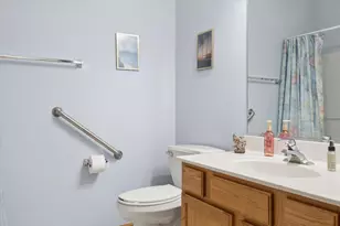 801 N McLean Blvd, Elgin, IL 60123 - Photo 10