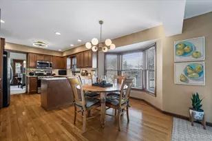 1227 Windemere Ave, Naperville, IL 60564 - Photo 8