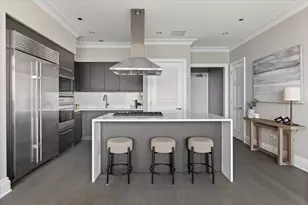 2550 N Lakeview Ave, Chicago, IL 60614 - Photo 8