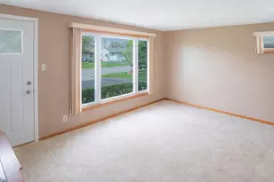 8953 S Corcoran Rd, Hometown, IL 60456 - Photo 8