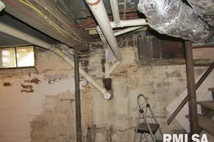 602 4th St, Rosiclare, IL 62982 - Photo 36