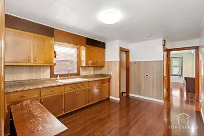 4641 S Trumbull Avenue, Chicago, IL 60632 - Photo 8