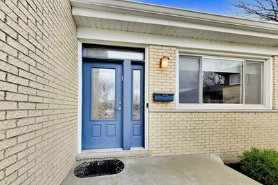 6643 Davis Street, Morton Grove, IL 60053 - Photo 2