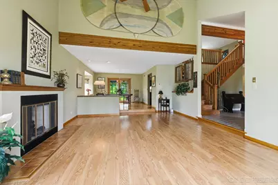 39W795 Reindeer Trail, Saint Charles, IL 60175 - Photo 6