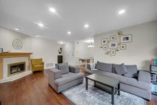 521 Cumberland Trail, Roselle, IL 60172 - Photo 8