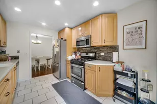 521 Cumberland Trail, Roselle, IL 60172 - Photo 12