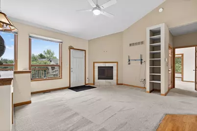 286 Fossil Ridge Road, Wilmington, IL 60481 - Photo 4