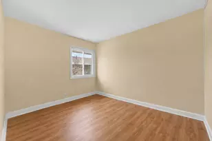 6102 Kit Carson Dr, Hanover Park, IL 60133 - Photo 18