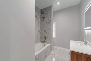 2347 Walnut St, Blue Island, IL 60406 - Photo 8