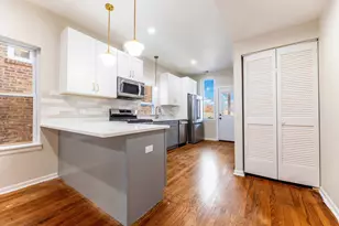 18 S Austin Blvd, Oak Park, IL 60304 - Photo 4