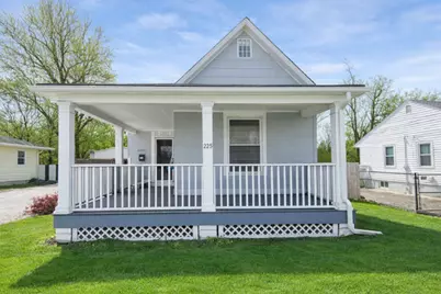 2285 W Center Street, Decatur, IL 62526 - Photo 2