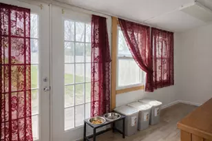 2285 W Center St, Decatur, IL 62526 - Photo 10