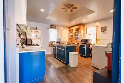 273 W Station Street, Kankakee, IL 60964 - Photo 6