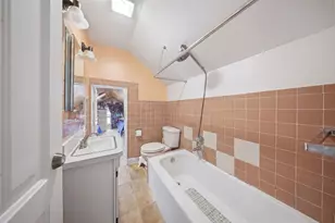 806 Richmond St, Joliet, IL 60435 - Photo 24