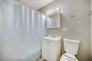 8459 S Morgan St, Chicago, IL 60620 - Photo 4