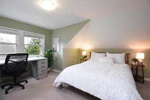1042 S Kenilworth Ave, Oak Park, IL 60304 - Photo 28