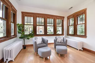 1042 S Kenilworth Ave, Oak Park, IL 60304 - Photo 8