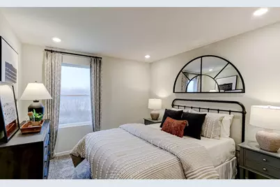 1631 Patterson Avenue, North Aurora, IL 60542 - Photo 32