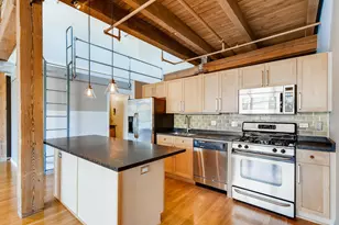 333 S Desplaines St, Chicago, IL 60661 - Photo 4