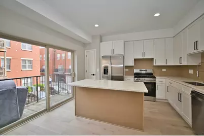 350 E Eastgate Place, Chicago, IL 60616 - Photo 26