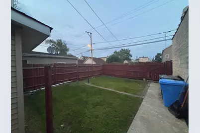 13515 S Baltimore Avenue, Chicago, IL 60633 - Photo 16