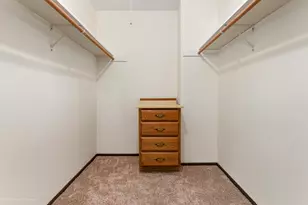 1570 W Goldengate Dr, Addison, IL 60101 - Photo 20