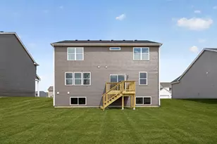 4011 Meadowridge Dr, Woodstock, IL 60098 - Photo 2