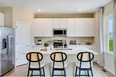 4011 Meadowridge Drive, Woodstock, IL 60098 - Photo 8