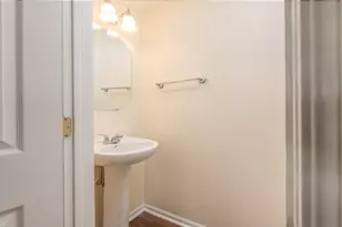 653 Winchester Ct, Lake Villa, IL 60046 - Photo 10