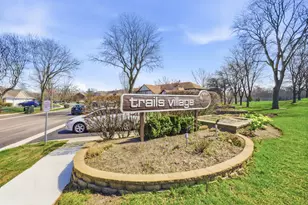 551 Cumberland Trail, Roselle, IL 60172 - Photo 16