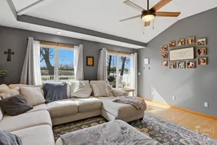 175 N Elm St, Herscher, IL 60941 - Photo 8