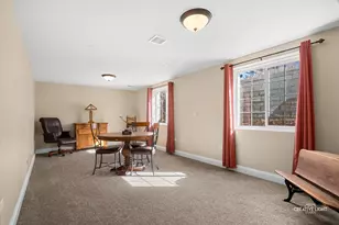 3534 Hidden Fawn Dr, Elgin, IL 60124 - Photo 22