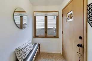 2038 Highland Ave, Wilmette, IL 60091 - Photo 2