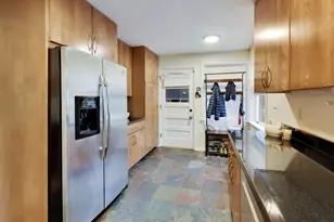 2038 Highland Ave, Wilmette, IL 60091 - Photo 10