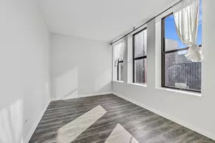 8 W Monroe St, Chicago, IL 60603 - Photo 4