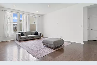 2404 Coastal Sage Court, Naperville, IL 60563 - Photo 8