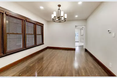 7818 S Merrill Avenue, Chicago, IL 60649 - Photo 8