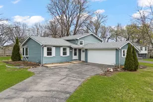 6065 Chase Ave, Downers Grove, IL 60516 - Photo 1
