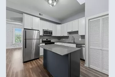 2370 N Elston Court, Chicago, IL 60614 - Photo 22