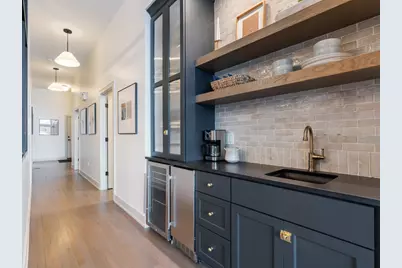 2370 N Elston Court, Chicago, IL 60614 - Photo 8