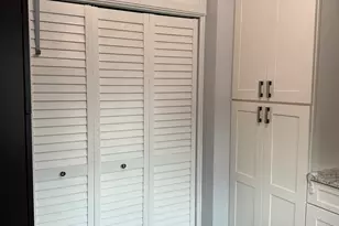 949 Kenyon St, Downers Grove, IL 60516 - Photo 24