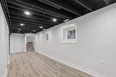 4044 W Kamerling Avenue #1, Chicago, IL 60651 - Photo 10