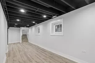 4044 W Kamerling Ave, Chicago, IL 60651 - Photo 10