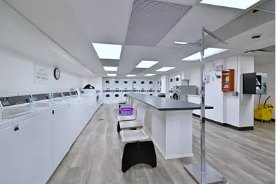 4250 N Marine Drive #1731, Chicago, IL 60613 - Photo 16