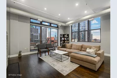360 W Illinois Street #10F, Chicago, IL 60654 - Photo 2