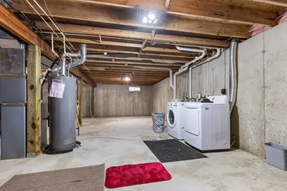 611 Lanae Way, South Beloit, IL 61080 - Photo 16