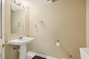 241 E Parallel St, Palatine, IL 60067 - Photo 20