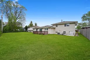 1315 Prince Dr, South Holland, IL 60473 - Photo 20