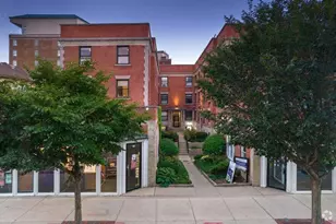 716 Clark St, Evanston, IL 60201 - Photo 1