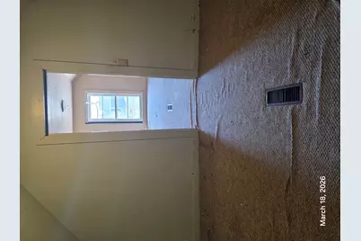 694 Montgomery Avenue, East Dubuque, IL 61025 - Photo 22